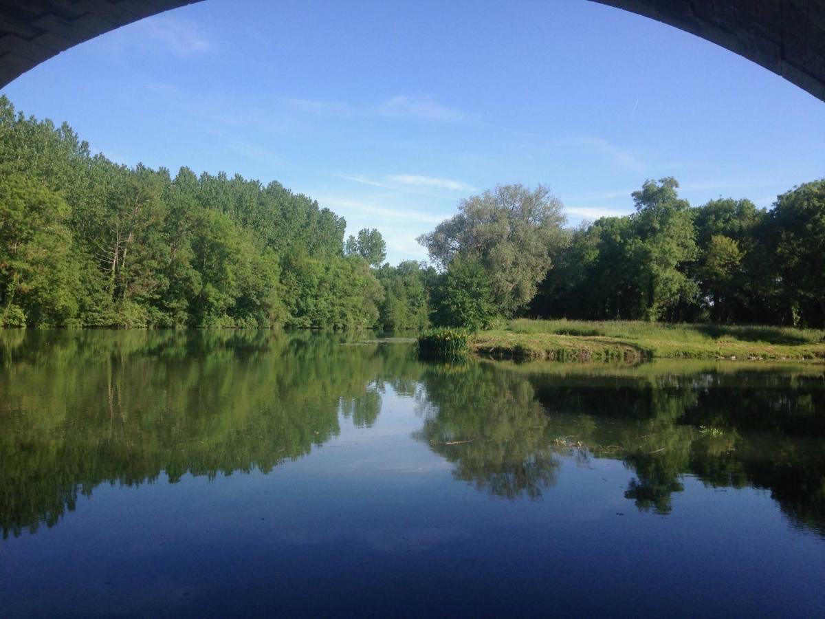 La Rive Chambre D Hotes The Riverside Retreat Jarnac Exterior foto